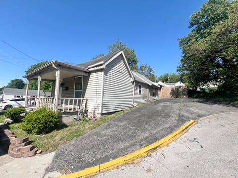 870 Lylesville Street, Paris, KY 40361 — photo 5