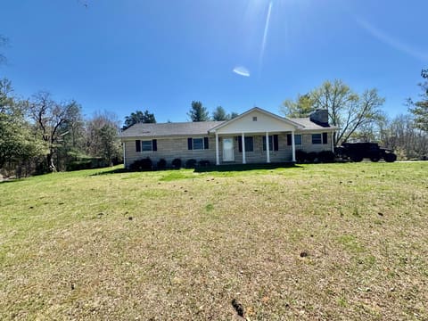 521 Clearcreek Road, Irvine, KY 40336 — photo 5