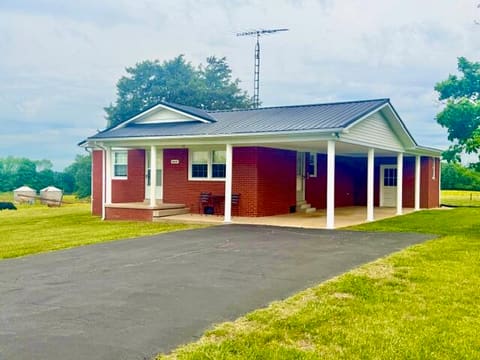 4620 Brownsville Road, Brownsville, KY 42210 — photo 5