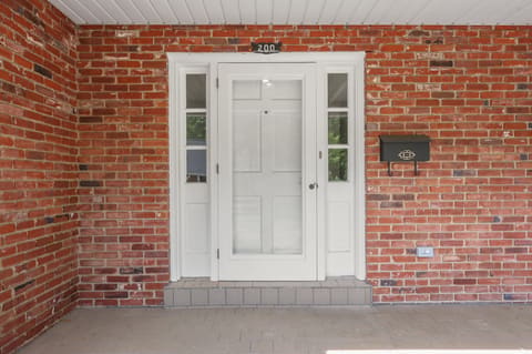 200 Paul Sawyier Drive, Frankfort, KY 40601 — photo 4