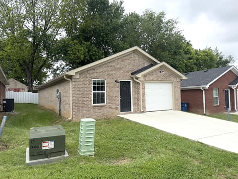 313 Baughman Avenue 3, Danville, KY 40422 — photo 2