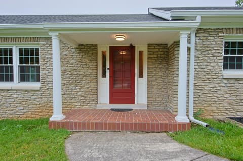 16 Manor Drive, Winchester, KY 40391 — photo 4