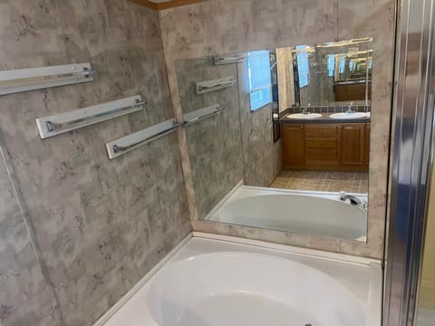 905 Division Road, Albany, KY 42602 — photo 5