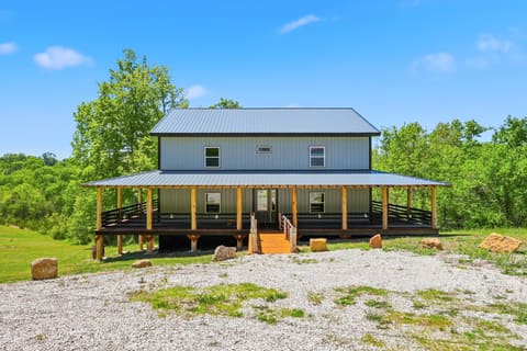 1237 Burton Williams Road, Irvine, KY 40336 — photo 3