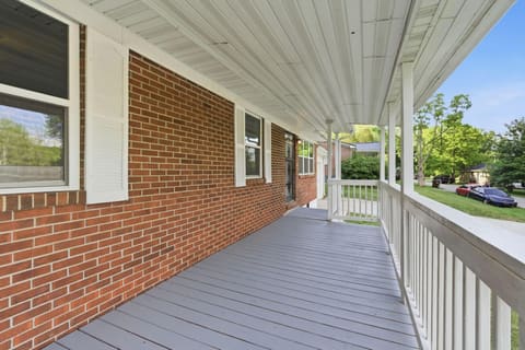 101 Holiday Hill Road, Clay City, KY 40312 — photo 4