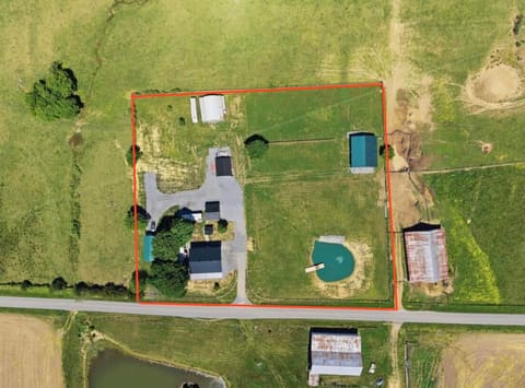 11440 Kentucky 698, Hustonville, KY 40437 — photo 2