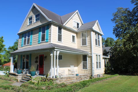 207 Arthur Heights, Middlesboro, KY 40965 — photo 2