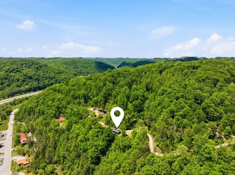 240 Robbie Ridge Road, Stanton, KY 40380 — photo 5