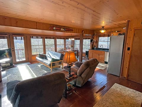 116 Cabin Drive, Russell Springs, KY 42642 — photo 5