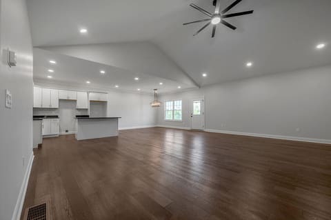 109 Linzi Way, Paris, KY 40361 — photo 3