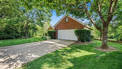 1001 Crimson Creek Drive, Lexington, KY 40509 — photo 4