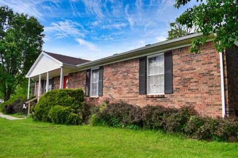 287 Logan Lick Road, Winchester, KY 40391 — photo 2