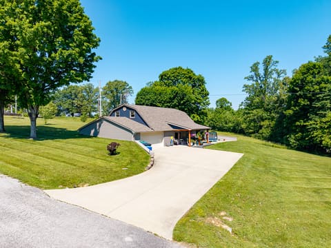 160 W Meadow Drive, Nancy, KY 42544 — photo 5