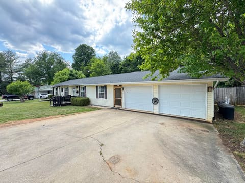 183 Vine Street, Monticello, KY 42633 — photo 2