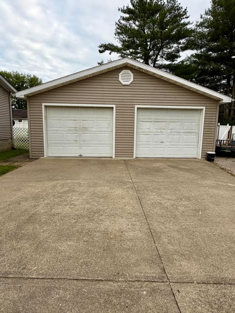 100 Blue Waters Drive, Vanceburg, KY 41179 — photo 2