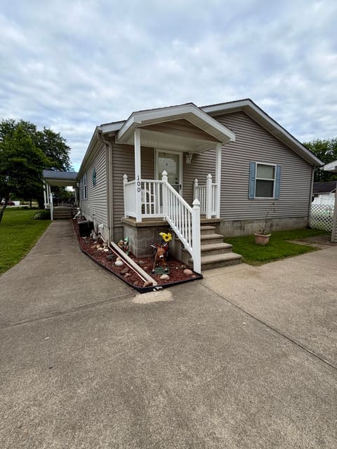 100 Blue Waters Drive, Vanceburg, KY 41179 — photo 3