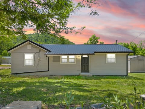 131 Barber Road, Clearfield, KY 40313 — photo 2
