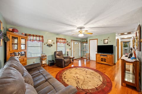 1518 Oakland Lane, Harrodsburg, KY 40330 — photo 3