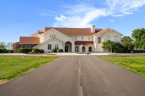 8897 Rockwell Road, Lexington, KY 40509 — photo 2