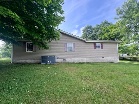 2800 W KY-204, Williamsburg, KY 40769 — photo 3