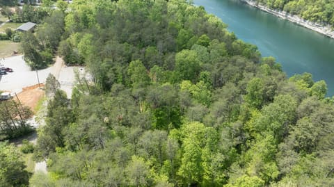 2040 Echo Point Road, Bronston, KY 42518 — photo 2