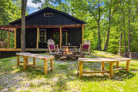 500 Fox Hunters Knob Road, Booneville, KY 41314 — photo 2