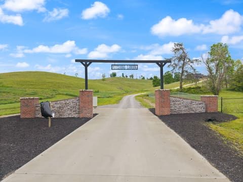 71A Eagle Landing, London, KY 40741 — photo 2