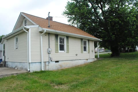 309 Baughman Avenue, Danville, KY 40422 — photo 2