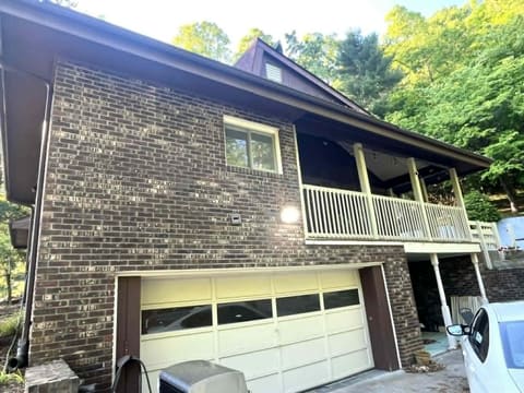 744 Woodland Hills, Harlan, KY 40831 — photo 3