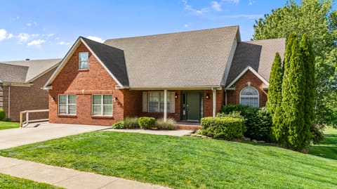 912 Hunter Trail, Mt Sterling, KY 40353 — photo 2