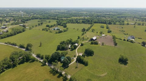 6300 McCowans Ferry Road, Versailles, KY 40383 — photo 2