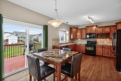 697 Lucille Drive, Lexington, KY 40511 — photo 4