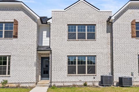 107 Blackberry Lane, Georgetown, KY 40324 — photo 2