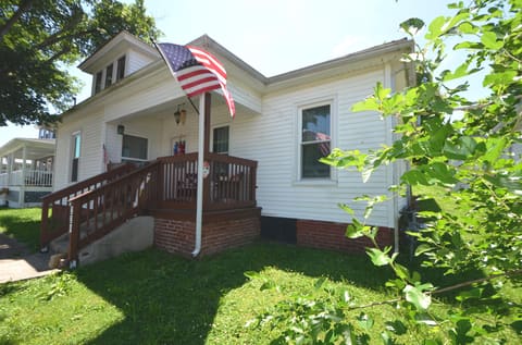 220 E OFFICE Street, Harrodsburg, KY 40330 — photo 5