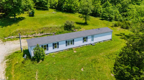 1265 Edmonson Road, Lawrenceburg, KY 40342 — photo 2