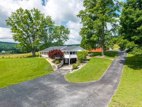 868 Hwy 1258, Monticello, KY 42633 — photo 2