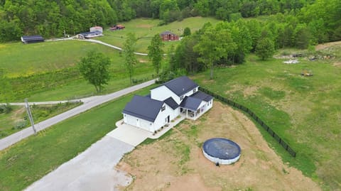 2604 Upper Rader Road, Manchester, KY 40962 — photo 5
