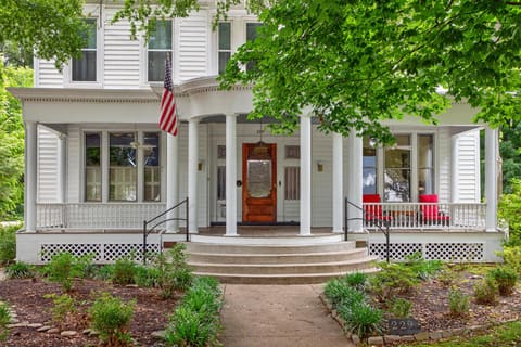 229 W LEXINGTON Avenue, Danville, KY 40422 — photo 2