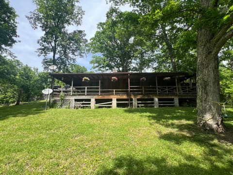 1227 Little Crooked Creek Road, Lawrenceburg, KY 40342 — photo 3