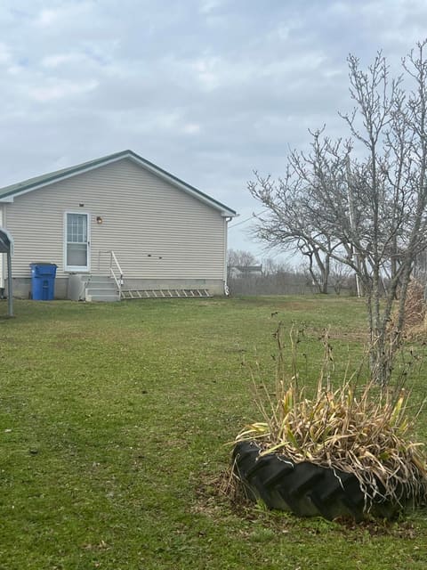 704 Cardwell Road, Harrodsburg, KY 40330 — photo 3