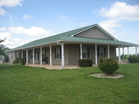 1026 Sea Ridge Road, Lawrenceburg, KY 40342 — photo 3