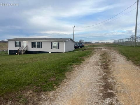 2420 Old Bull Road, Eubank, KY 42567 — photo 2