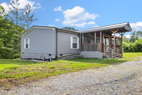 1153 Pawpaw Road, Manchester, KY 40962 — photo 2