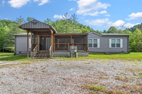 1153 Pawpaw Road, Manchester, KY 40962 — photo 5