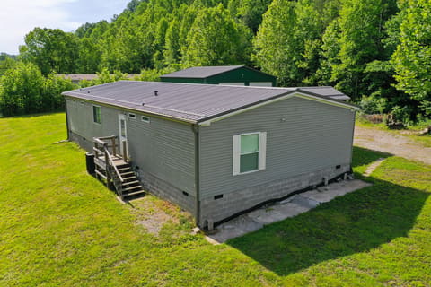 1153 Pawpaw Road, Manchester, KY 40962 — photo 4