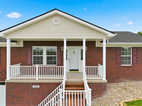 1220 Kenzie Court, Berea, KY 40403 — photo 3