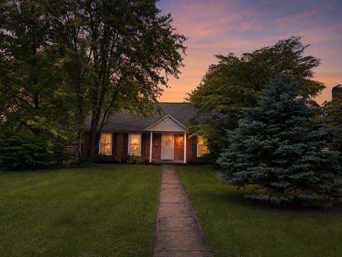 104 Loch Lomond Drive, Lexington, KY 40517 — photo 2