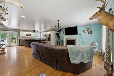 688 Cap Bottom Lane, Harrodsburg, KY 40330 — photo 5