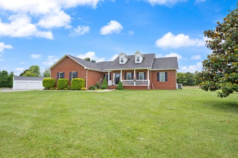 176 Wetland Drive, Jamestown, KY 42629 — photo 2