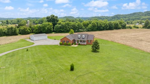 176 Wetland Drive, Jamestown, KY 42629 — photo 3